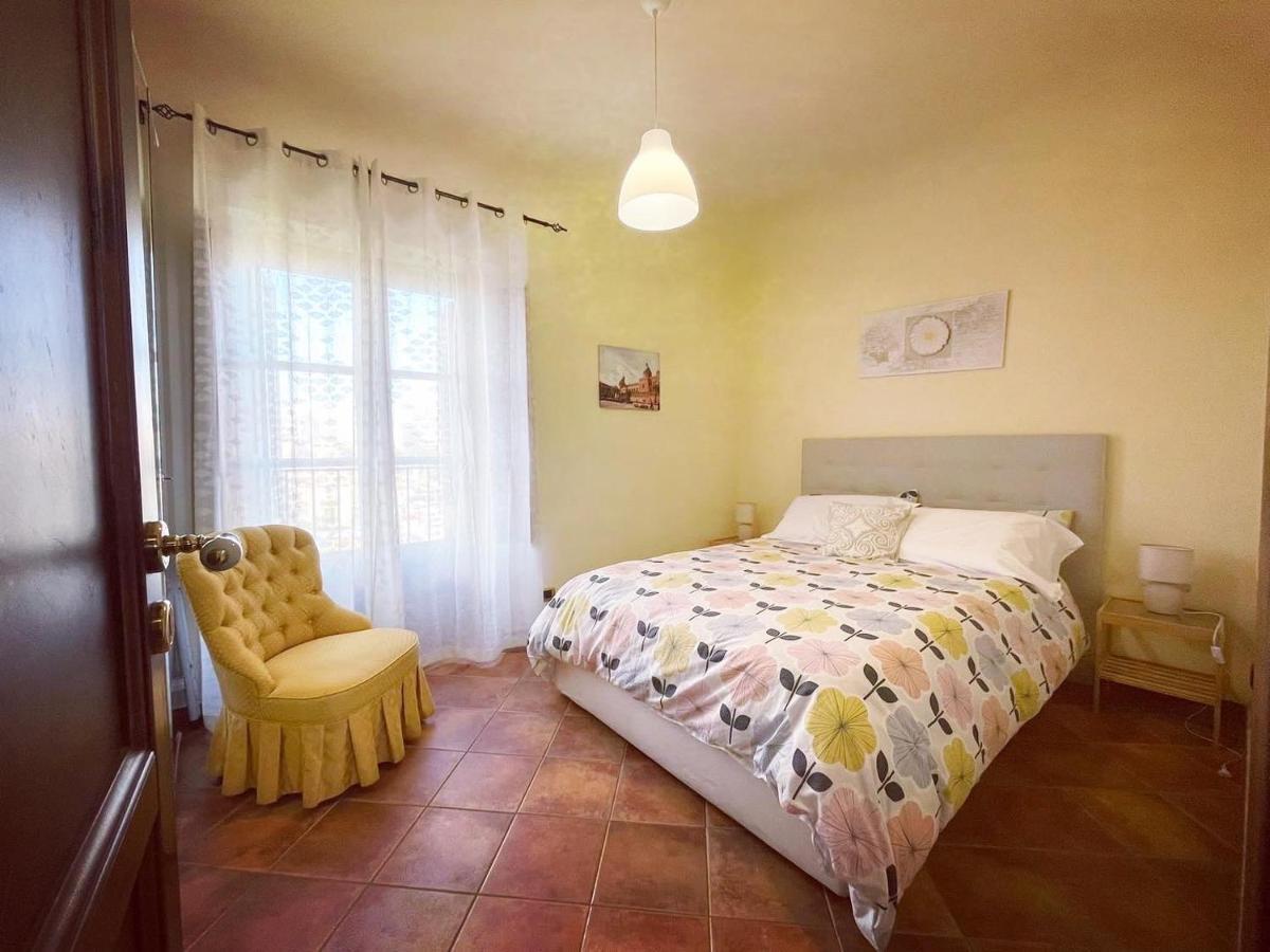 פלרמו Kasa Kala Rooms & Apartments מראה חיצוני תמונה