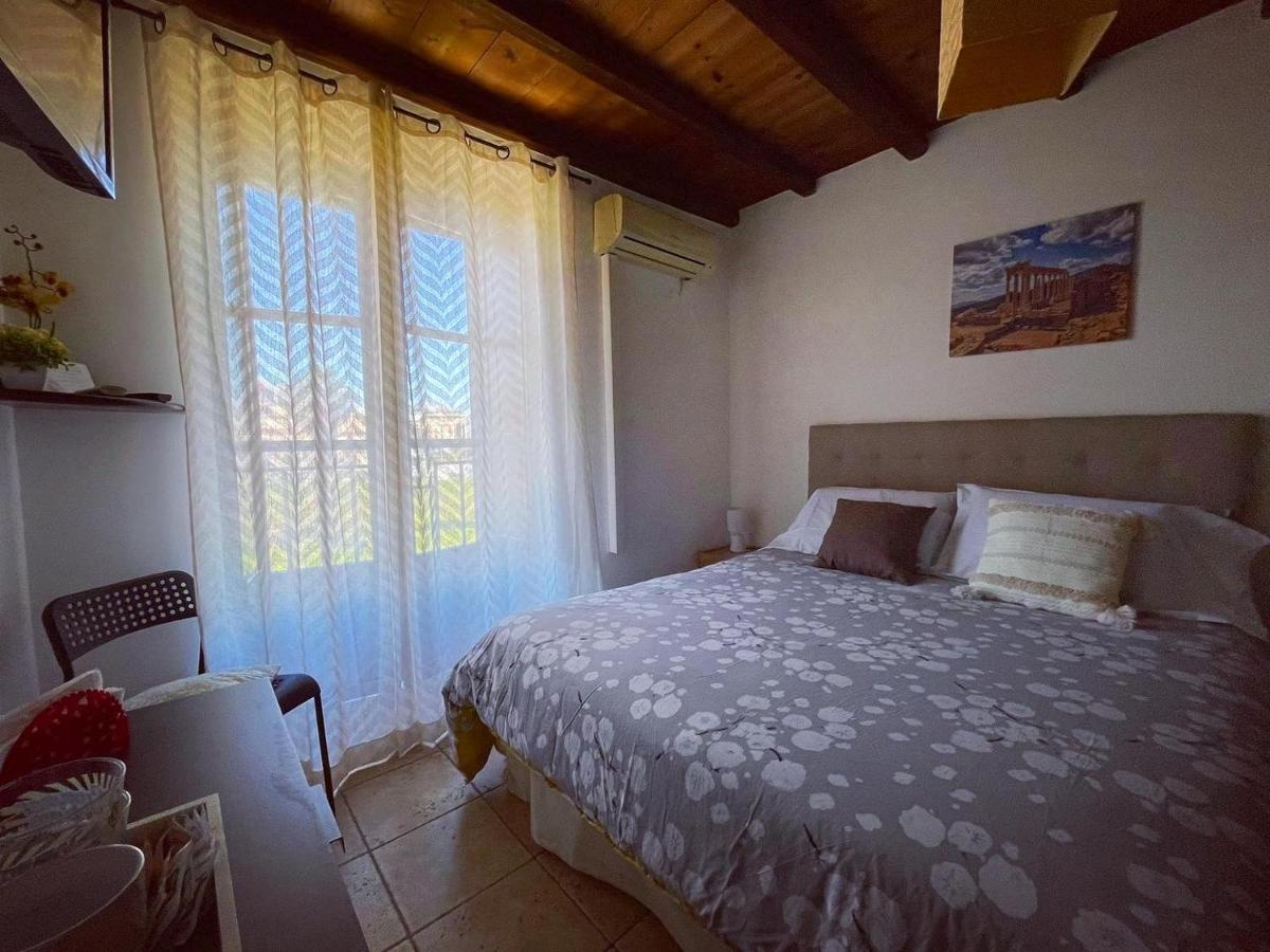 פלרמו Kasa Kala Rooms & Apartments מראה חיצוני תמונה