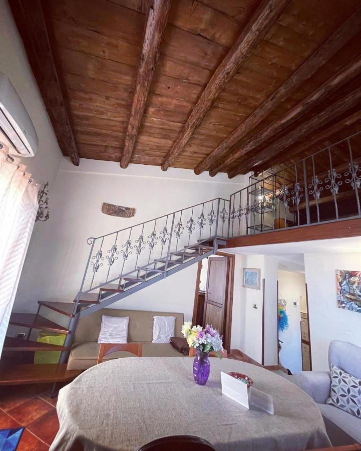 פלרמו Kasa Kala Rooms & Apartments מראה חיצוני תמונה