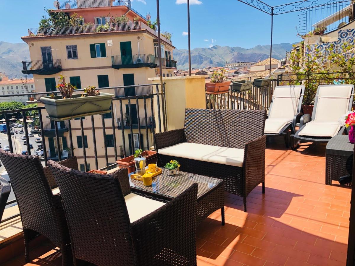 פלרמו Kasa Kala Rooms & Apartments מראה חיצוני תמונה